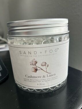 SAND+FOG Cashmere & Linen Gel Beads Air Freshener - Clear